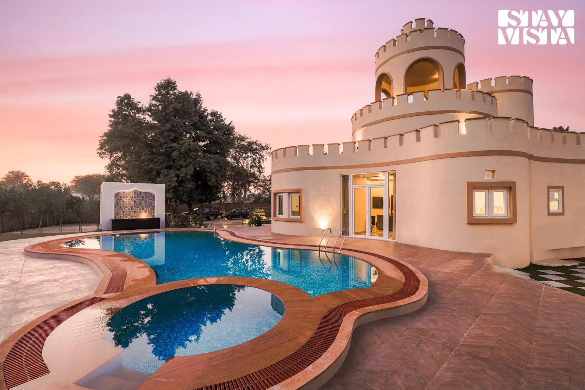 Stayvista'S Mystic Castle With Terrace, Swimming Pool, Lawn With Gazebo Джайпур Екстер'єр фото