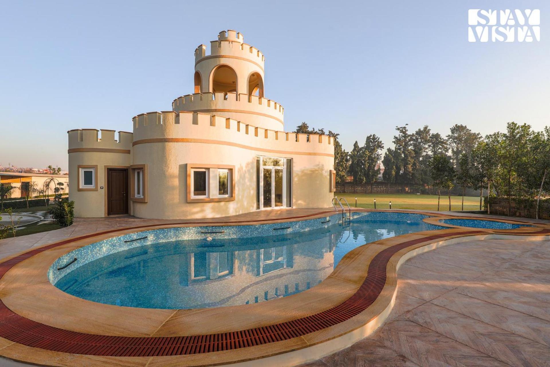 Stayvista'S Mystic Castle With Terrace, Swimming Pool, Lawn With Gazebo Джайпур Екстер'єр фото